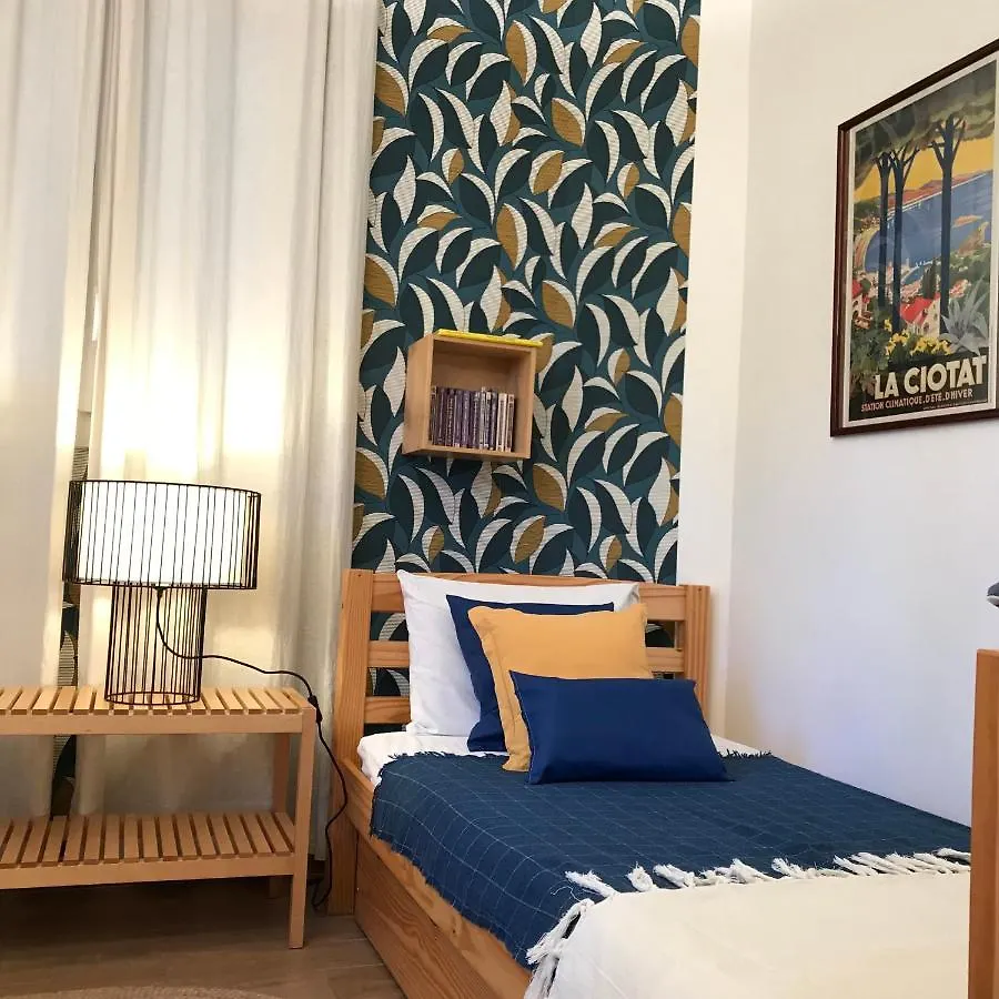 Apartment Villa Du Golfe T3 En Bord De Plage La Ciotat France