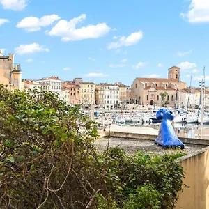Appartement Un T3 Sur Le Port De, La Ciotat