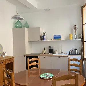 Appartement Superbe Familial En Coeur De - Parking - Petit Dej Sur Demande, La Ciotat
